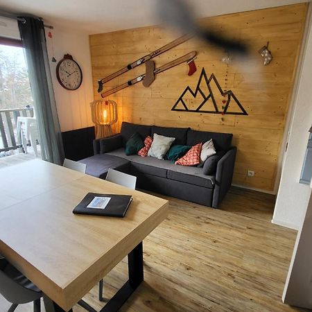 Appartement 4 A 6 Personnes - Chalets D'Aurouze - La Joue Du Loup Saint-Étienne-en-Dévoluy Buitenkant foto