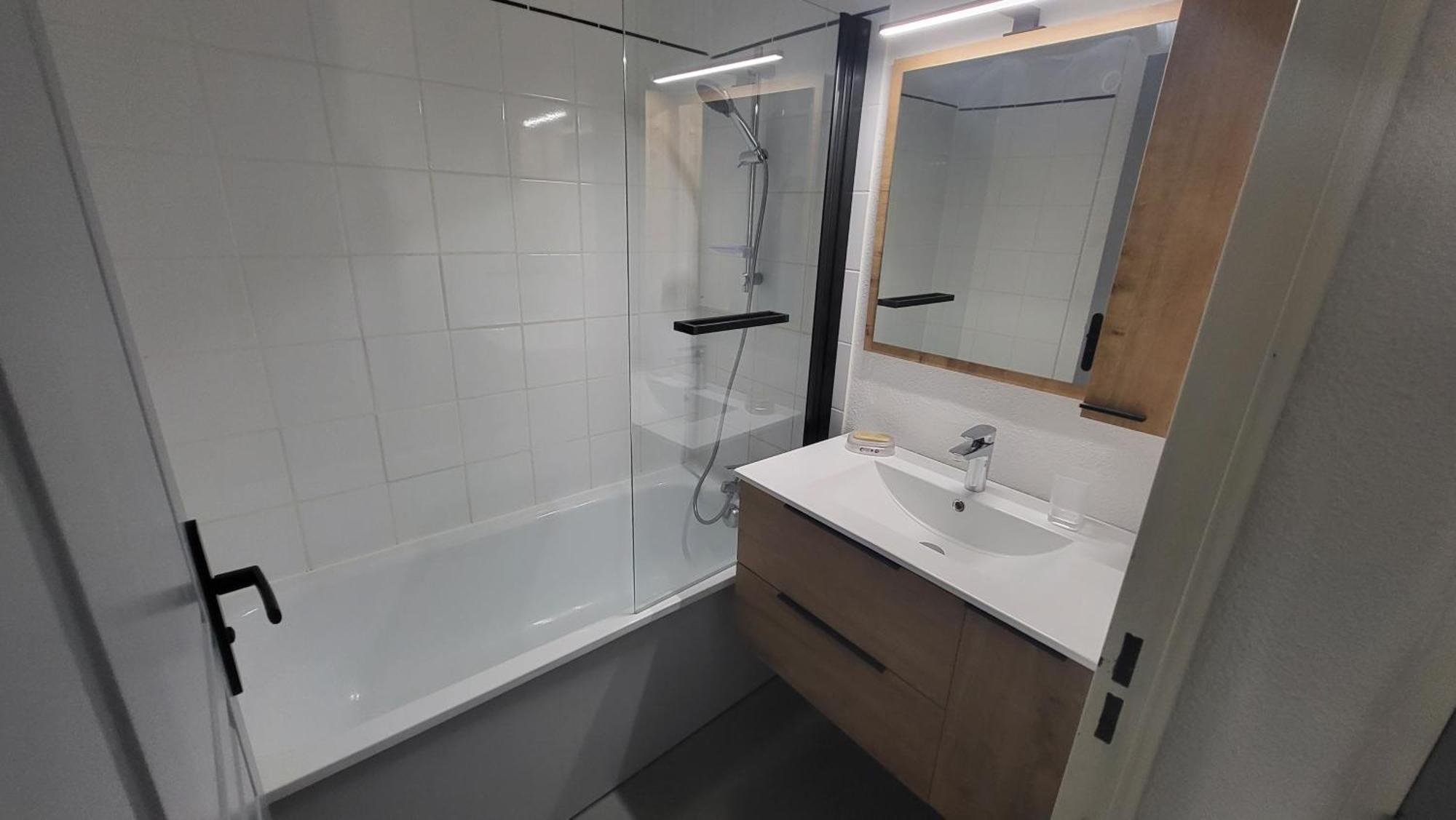 Appartement 4 A 6 Personnes - Chalets D'Aurouze - La Joue Du Loup Saint-Étienne-en-Dévoluy Buitenkant foto