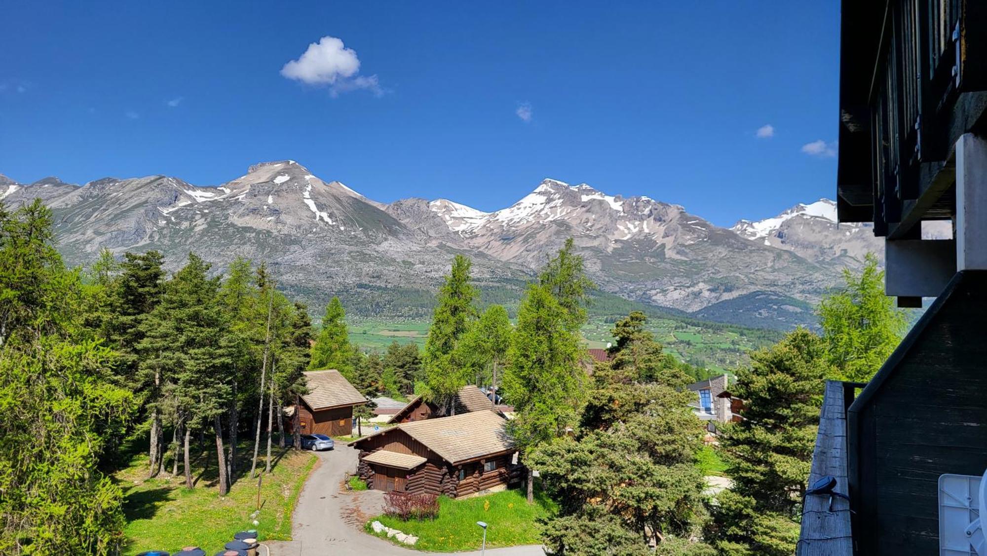 Appartement 4 A 6 Personnes - Chalets D'Aurouze - La Joue Du Loup Saint-Étienne-en-Dévoluy Buitenkant foto